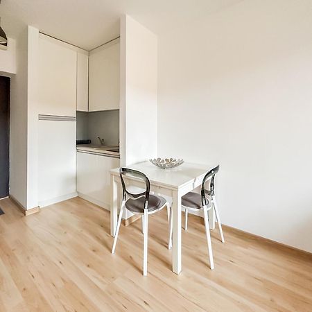 בוקרשט Garden Apartment - Herastrau Park 3Min Walk מראה חיצוני תמונה